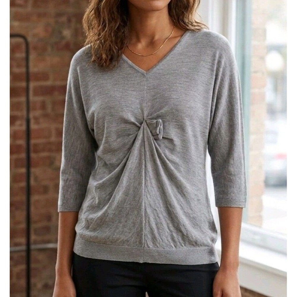 Garnet Hill Womens Gray Merino Wool V-Neck Lightweight Sweater Top Size Medium